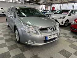 Ljusgrå Begagnad 2009 Toyota Avensis Business Edition Kombi | 89 000 kr (Dyr)