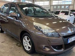 Brun Begagnad 2009 Renault Scénic III Minibuss | 39 900 kr (Marknadspris)