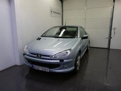 Ljusgrå Begagnad 2006 Peugeot 206 CC Cab | 32 900 kr (Marknadspris)