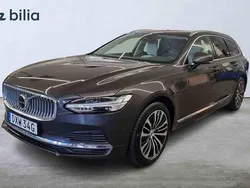 Grå Begagnad 2024 Volvo V90 Core Kombi | 519 000 kr (Lite dyr)