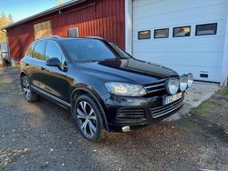 Svart Begagnad 2012 VW Touareg SUV | 85 000 kr (Bra pris)