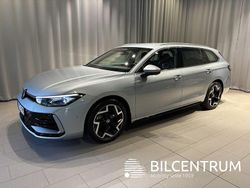 Silver Begagnad 2025 VW Passat R-line Kombi | 454 900 kr