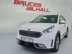 Vit Begagnad 2018 Kia Niro Advance SUV | 178 900 kr (Marknadspris)