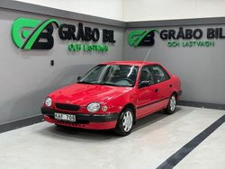 Röd Begagnad 1998 Toyota Corolla Sedan | 59 900 kr