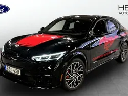 Svart Begagnad 2024 Ford Mustang Mach-E GT SUV | 599 900 kr (Superpris)