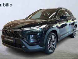 Svart Ny 2025 Toyota Corolla Cross SUV | 465 500 kr