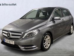 Mörkgrå Begagnad 2014 Mercedes B180 Minibuss | 64 900 kr (Dyr)