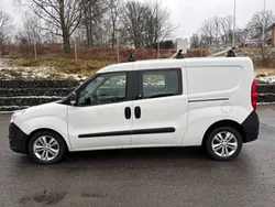 Vit Begagnad 2014 Opel Combo Minibuss | 44 000 kr (Marknadspris)