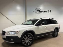 Vit Begagnad 2015 Volvo XC70 Standard Kombi | 169 900 kr (Marknadspris)