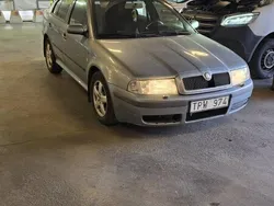 Grå Begagnad 2003 Skoda Octavia Halvkombi | 10 500 kr (Bra pris)