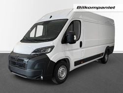 Vit Ny 2025 Peugeot Boxer Van | 652 345 kr