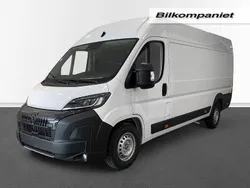 Vit Ny 2025 Peugeot Boxer Van | 652 345 kr