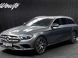 Grå Begagnad 2023 Mercedes E220 Kombi | 509 800 kr (Dyr)