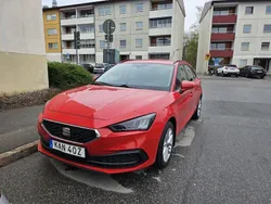 Röd Begagnad 2021 Seat Leon Style Plus Kombi | 199 900 kr (Marknadspris)