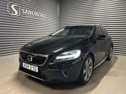 Svart Begagnad 2019 Volvo V40 CC Kombi | 219 500 kr (Marknadspris)