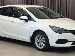 Vit Begagnad 2021 Opel Astra Halvkombi | 179 900 kr