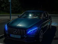 Grå Begagnad 2015 Mercedes C220 Sedan | 180 000 kr (Dyr)