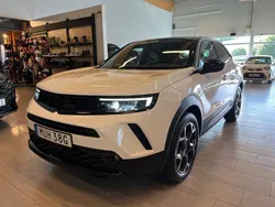 Vit Begagnad 2023 Opel Mokka Ultimate SUV | 258 000 kr (Marknadspris)