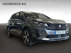 Grå Begagnad 2023 Peugeot 5008 GTi Minibuss | 319 900 kr (Marknadspris)