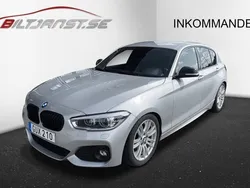 Silver Begagnad 2016 BMW 118 Shadowline Halvkombi | 139 900 kr (Bra pris)