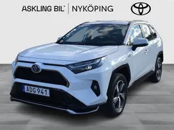 Vit Begagnad 2022 Toyota RAV4 Hybrid Active SUV | 415 000 kr (Marknadspris)