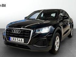 Brilliantsvart Begagnad 2023 Audi Q2 Proline SUV | 229 000 kr (Marknadspris)