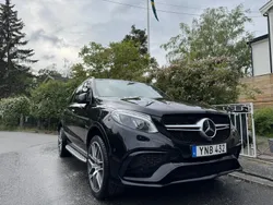 Svart Begagnad 2017 Mercedes GLE63 AMG AMG SUV | 389 000 kr