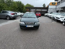 Mörkgrön Begagnad 1999 Volvo S40 Sedan | 9 900 kr (Superpris)