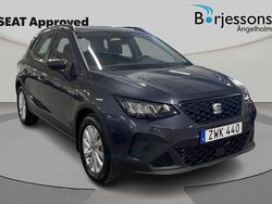 Grå Begagnad 2024 Seat Arona Style SUV | 199 000 kr (Marknadspris)