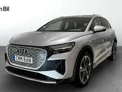 Florettsilver metallic Begagnad 2025 Audi Q4 e-tron S-Line SUV | 529 000 kr (Bra pris)