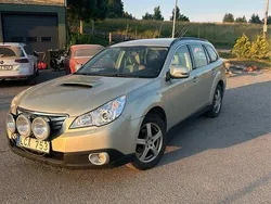 Gul Begagnad 2011 Subaru Outback SUV | 16 999 kr (Bra pris)