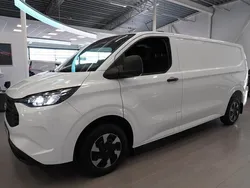 Vit Ny 2024 Ford Transit Custom Trend Van | 610 500 kr (Bra pris)