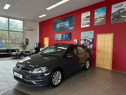 Mörkgrå Begagnad 2018 VW Golf VII Kombi | 99 500 kr (Superpris)