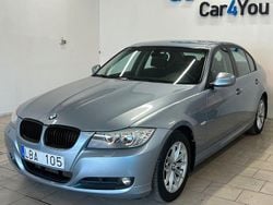 Ljusblå Begagnad 2010 BMW 320 Comfort Edition Sedan | 84 500 kr (Marknadspris)