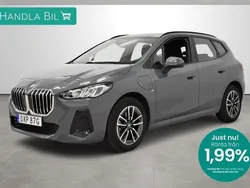 Grå Begagnad 2023 BMW 225 M Sport Minibuss | 379 900 kr