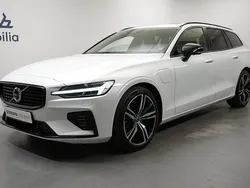 Vit Begagnad 2022 Volvo V60 R-Design Kombi | 459 900 kr (Bra pris)