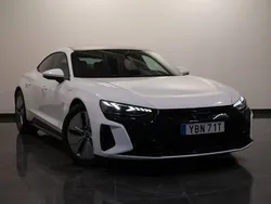 Begagnad 2022 Audi e-tron GT quattro Design Sedan | 629 000 kr (Marknadspris)
