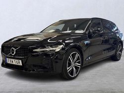 Svart Begagnad 2022 Volvo V60 R-Design Kombi | 429 900 kr (Marknadspris)