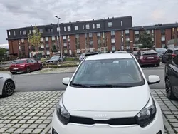 Vit Begagnad 2023 Kia Picanto Halvkombi | 165 000 kr (Marknadspris)
