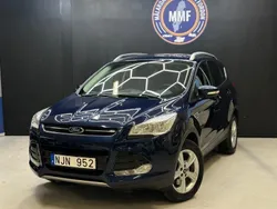 Blå Begagnad 2013 Ford Kuga Titanium SUV | 109 800 kr (Marknadspris)