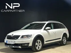 Vit Begagnad 2016 Skoda Octavia Scout Kombi | 89 900 kr (Bra pris)