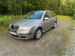 Brun Begagnad 2008 Skoda Fabia Kombi | 40 000 kr (Marknadspris)