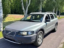 Silver Begagnad 2004 Volvo XC70 Business Edition SUV | 23 000 kr (Dyr)