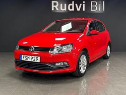 Röd Begagnad 2015 VW Polo Halvkombi | 89 900 kr (Marknadspris)