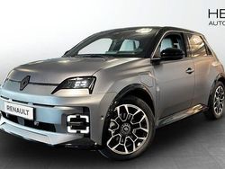 Grå Ny 2025 Renault R5 Halvkombi | 424 000 kr (Marknadspris)