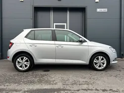 Silver Begagnad 2019 Skoda Fabia Halvkombi | 119 800 kr (Marknadspris)