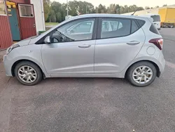 Silver Begagnad 2018 Hyundai i10 Halvkombi | 70 000 kr (Bra pris)