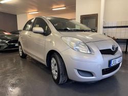 Ljusbrun Begagnad 2008 Toyota Yaris Halvkombi | 35 900 kr (Bra pris)