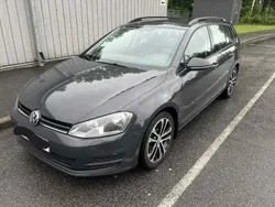 Grå Begagnad 2014 VW Golf VII Kombi | 90 000 kr (Marknadspris)