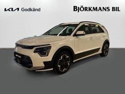 Vit Begagnad 2022 Kia e-Niro SUV | 309 000 kr (Marknadspris)